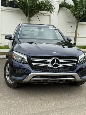 2017 Mercedes-Benz GLC300 Blue