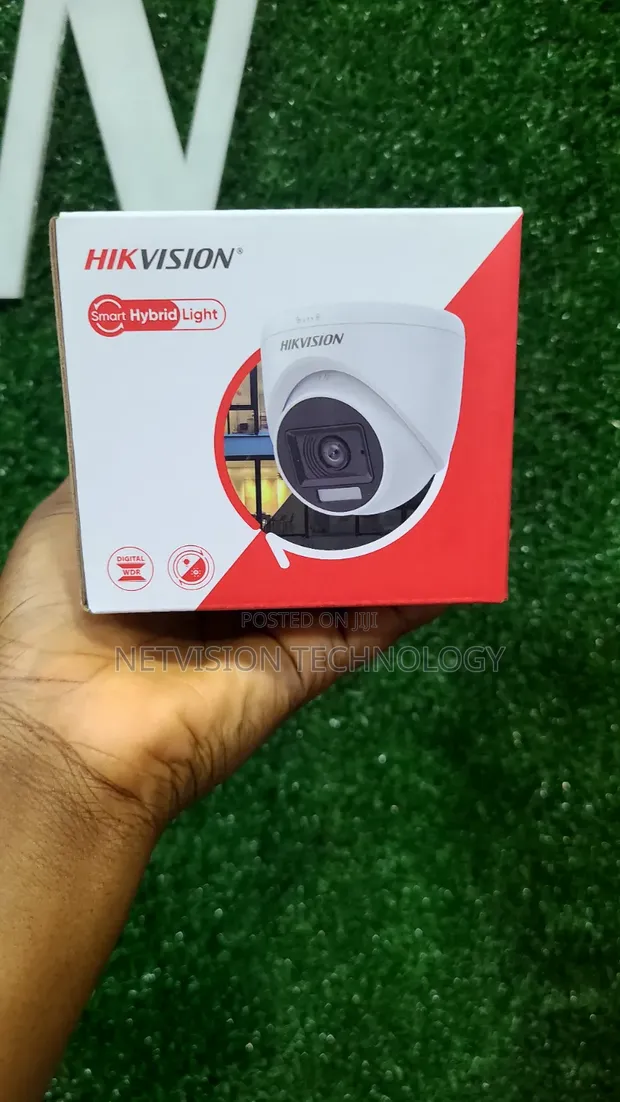 Hikvision Smartlight Indoor Camera - 1