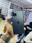 Apple iPhone 11 Pro Max 256GB - 1