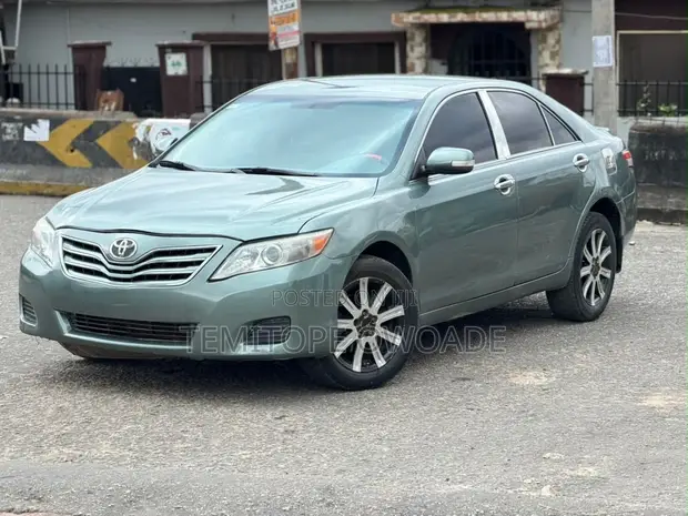 Toyota Camry 2.4 LE 2008 Green - 1