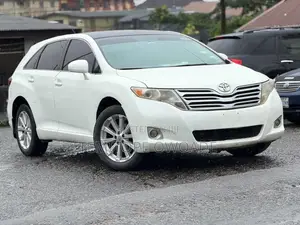 Toyota Venza Limited 2010 White