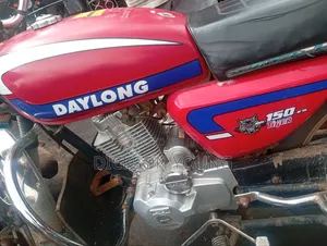 Daylong DL150-KT 2025 Red Motorcycle