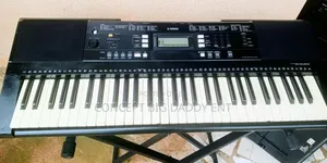 Yamaha PSR-E343 Electronic Keyboard