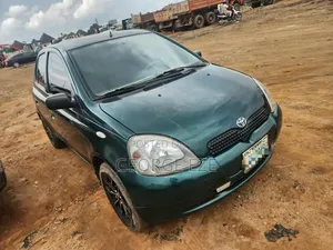 2007 Toyota Yaris Green