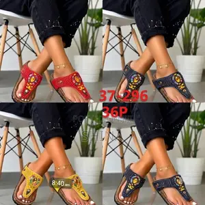 L Max Line Sparkly Double Buckle Slides