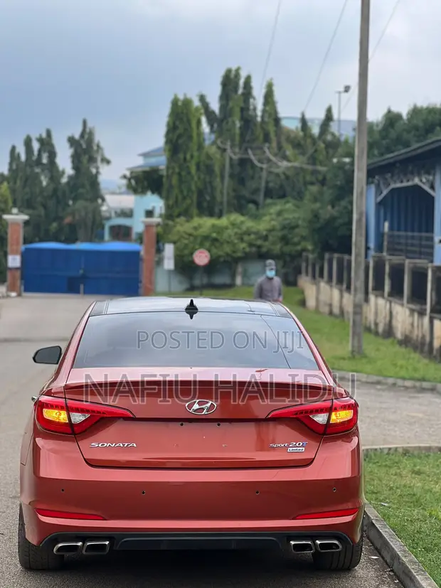 Hyundai Sonata 2015 Limited 2.0T - 1