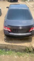 Toyota Camry 2011 Gray - 4