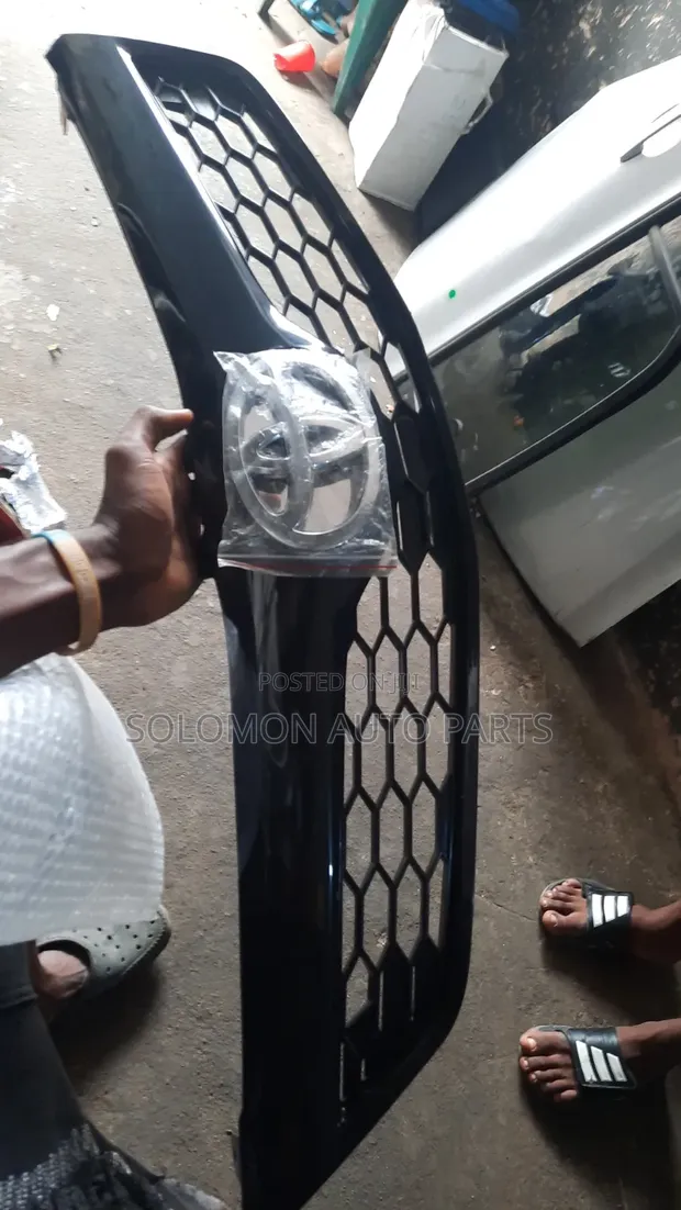 Gurin Gaba na Wuyan Wuta na Toyota Camry 2014-2015 - 1
