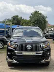 Toyota Land Cruiser Prado 2011 Black - 2