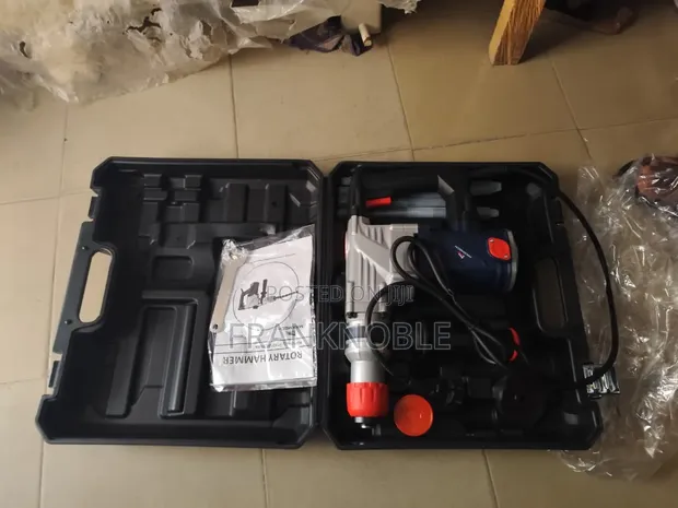 Maxmech 1000W Rotary Hammer Drill - 1