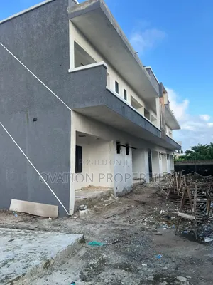 Mini Flat 10 Units Sayarwa a Abijo GRA, Lagos