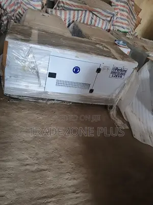 Perkins 12kVA Diesel Janareta - Mai Rufe