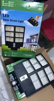 1000W Solar Street Light (12 Eyes) - 3