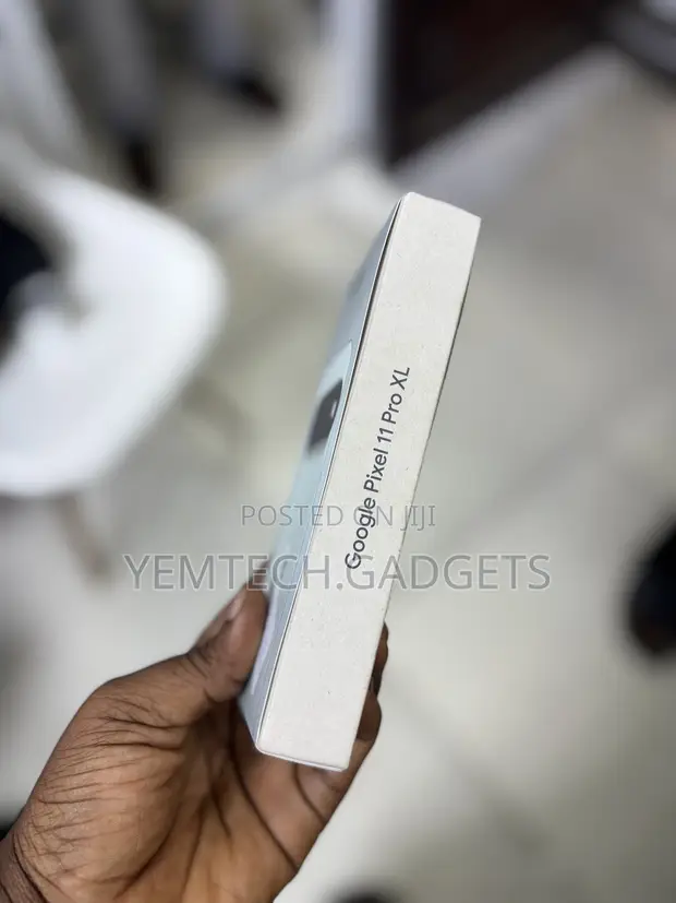 New Google Pixel 11 Pro XL 256GB Green - 1