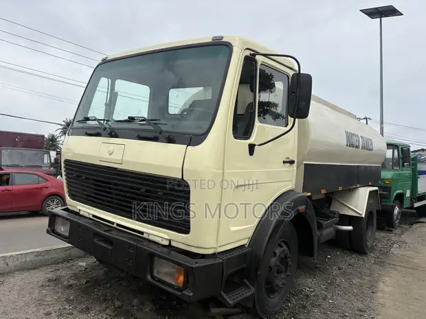 Mercedes-Benz 1617 / 1622 / 1717 Tankar Ruwa - 1