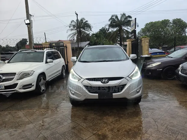 Hyundai Tucson Limited AWD 2014 Silver - 1