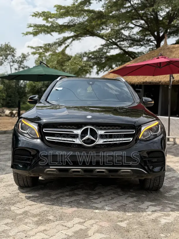 Mercedes-Benz GLC-Class 2017 Black - 1