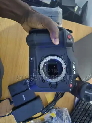 Canon EOS C70 Cinema Camera Body - Brand New