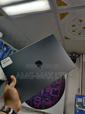 Apple MacBook Pro 2023 M3 Pro 16" 18GB RAM 1TB SSD