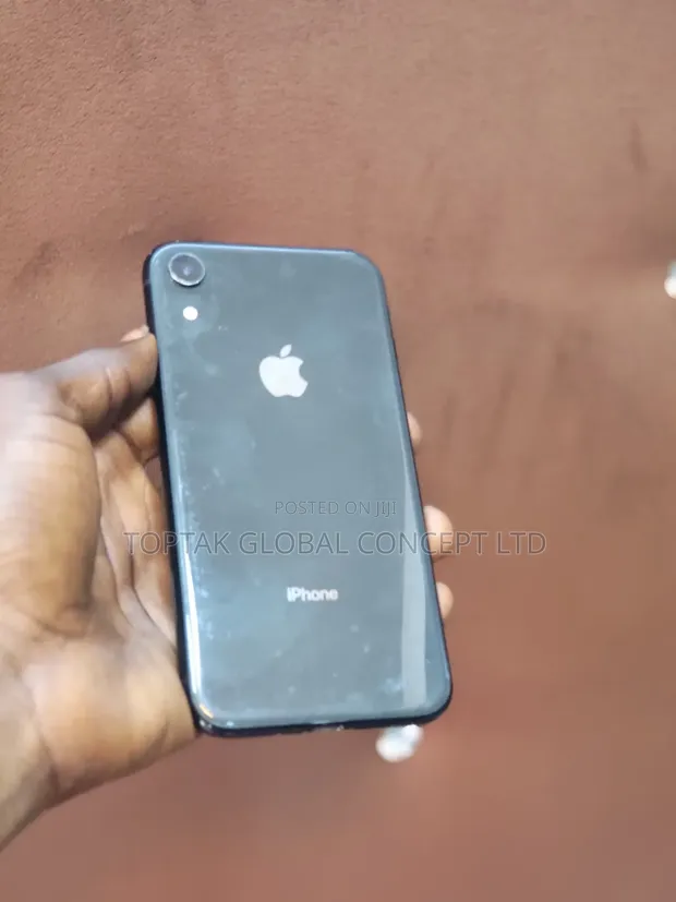 Apple iPhone XR 64GB Black (No Face ID) - 1