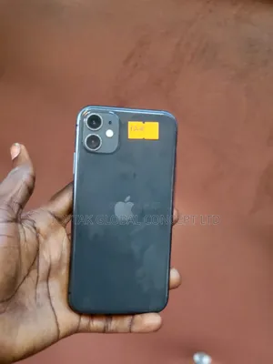 Apple iPhone 11 128GB Baki