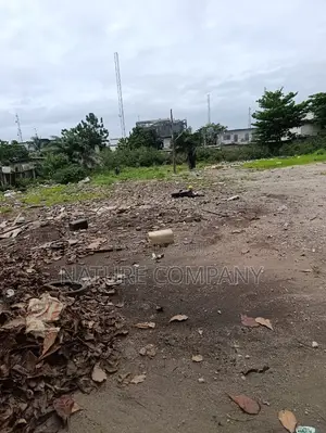 Filin 3400 Sqm akan Adeola Odeku, Ikeja GRA