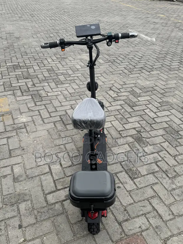 Sabon Scooter Mai Amfani da Wutar Lantarki 2026 Baki - 1