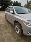 Toyota Highlander 2009 Silver - 2