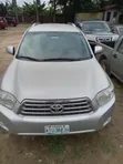 Toyota Highlander 2009 Silver - 4