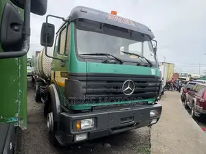 Mercedes-Benz SK 1831 Tanker Truck 2000