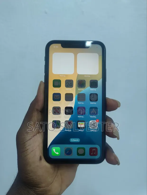 Apple iPhone XR 64GB Black (Direct Foreign Used) - 1