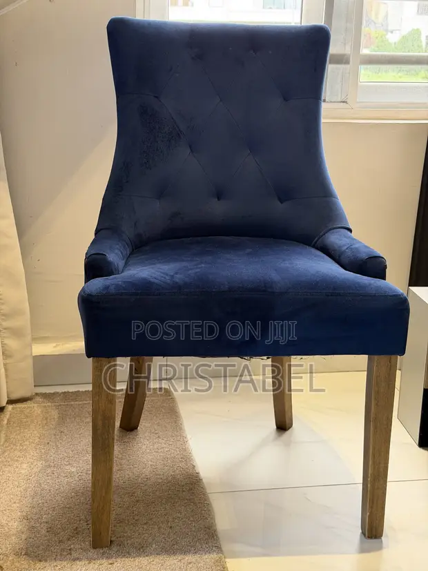 Royal Blue Tufted Single Seater Chair - 1
