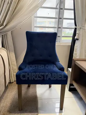 Royal Blue Tufted Single Seater Chair