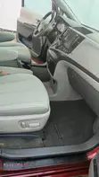 2012 Toyota Sienna Limited 7-Passenger Red - 2