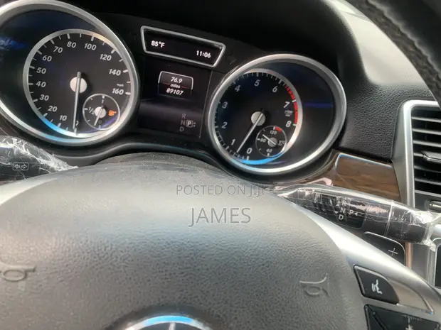 Mercedes-Benz M Class ML350 2015 Gray SUV - 1