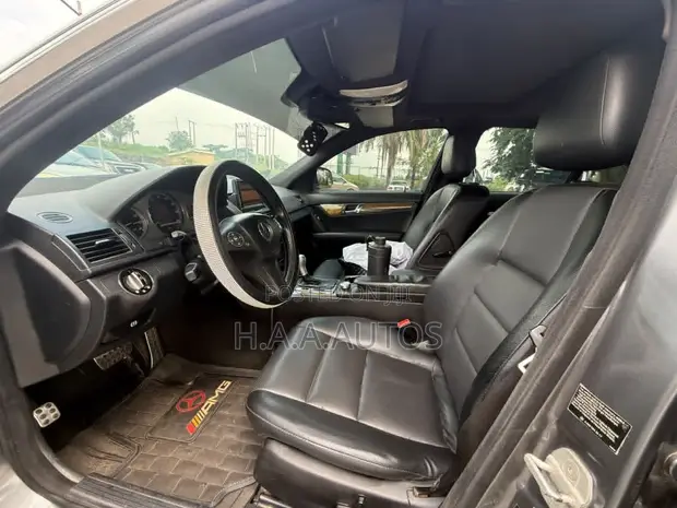 Mercedes-Benz C350 2009 Gray - 1