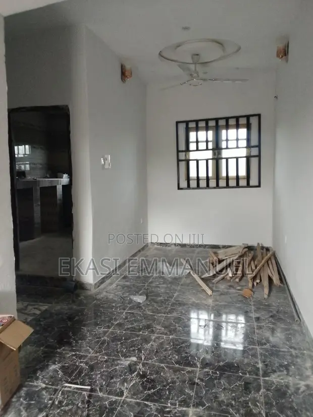 2 Bedroom Apartment don haya a Uyo - 1