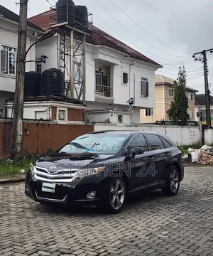 Toyota Venza XLE 2012 Baki