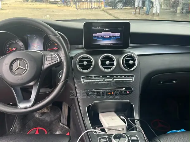 2017 Mercedes-Benz GLC300 Grey - 1