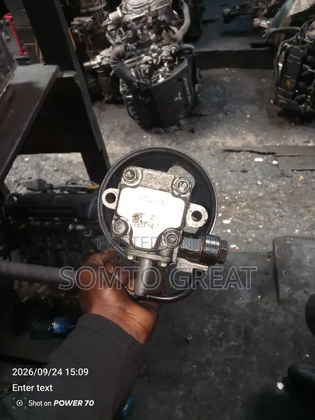 Power Steering Pump for Hyundai Santa Fe (2012-2015) - 1