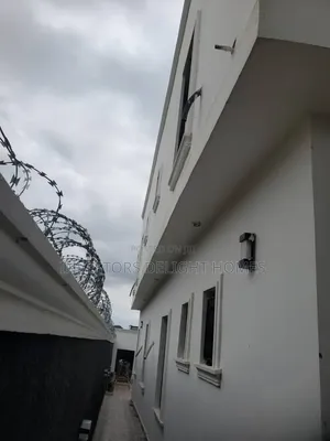 4-Bedroom Duplex Don Sayarwa a Airport View Estate, Oshimili North