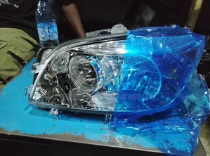 Fitilar Gaban Toyota RAV4 (2008-2009)