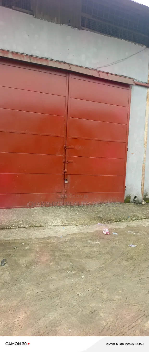 Sufurin Kaya 5,000sqft Don Hayarwa, Eric Moore, Surulere - 1