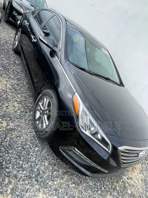 2015 Hyundai Sonata SE 2.4L Foreign Used Black - 1