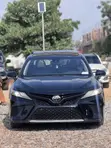 2018 Toyota Camry XSE FWD 2.5L Black - 1