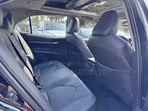 2018 Toyota Camry XSE FWD 2.5L Black