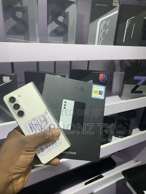 Samsung Galaxy Z Fold 5 256GB Fari