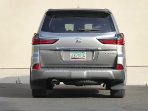 Lexus LX570 2020 Rear Light