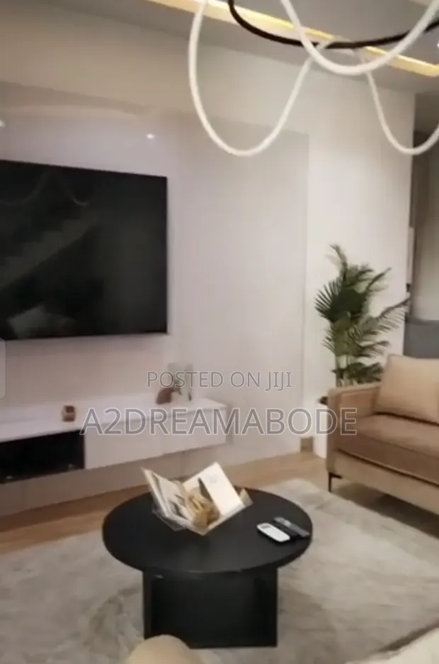Furnished 4-Bedroom Duplex in Surulere, Iponri - 1