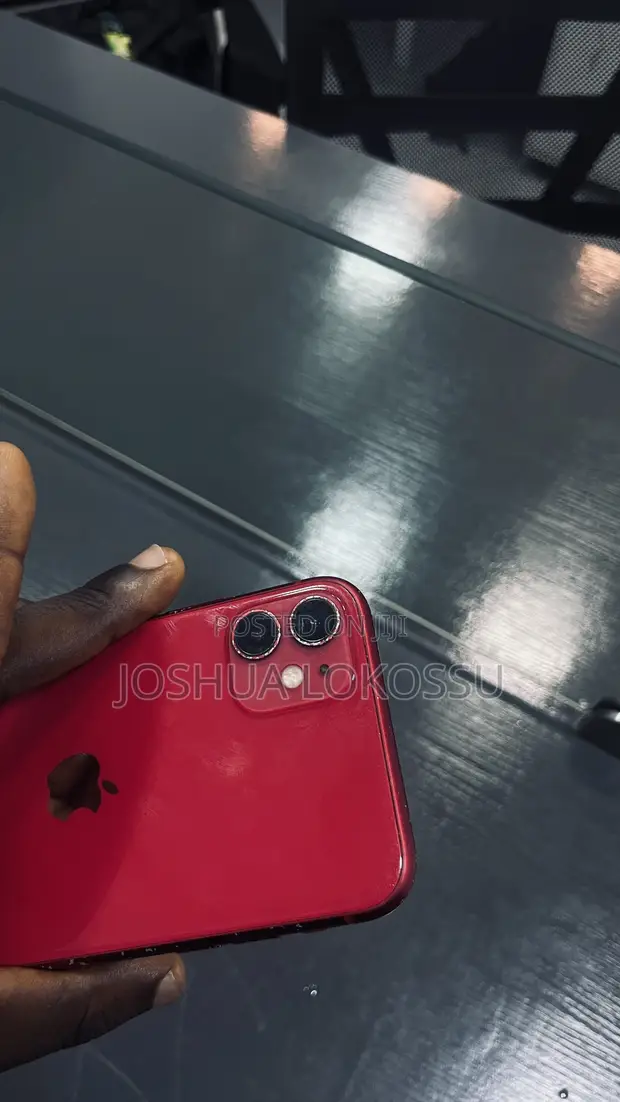 Apple iPhone 11 64GB Red - 1
